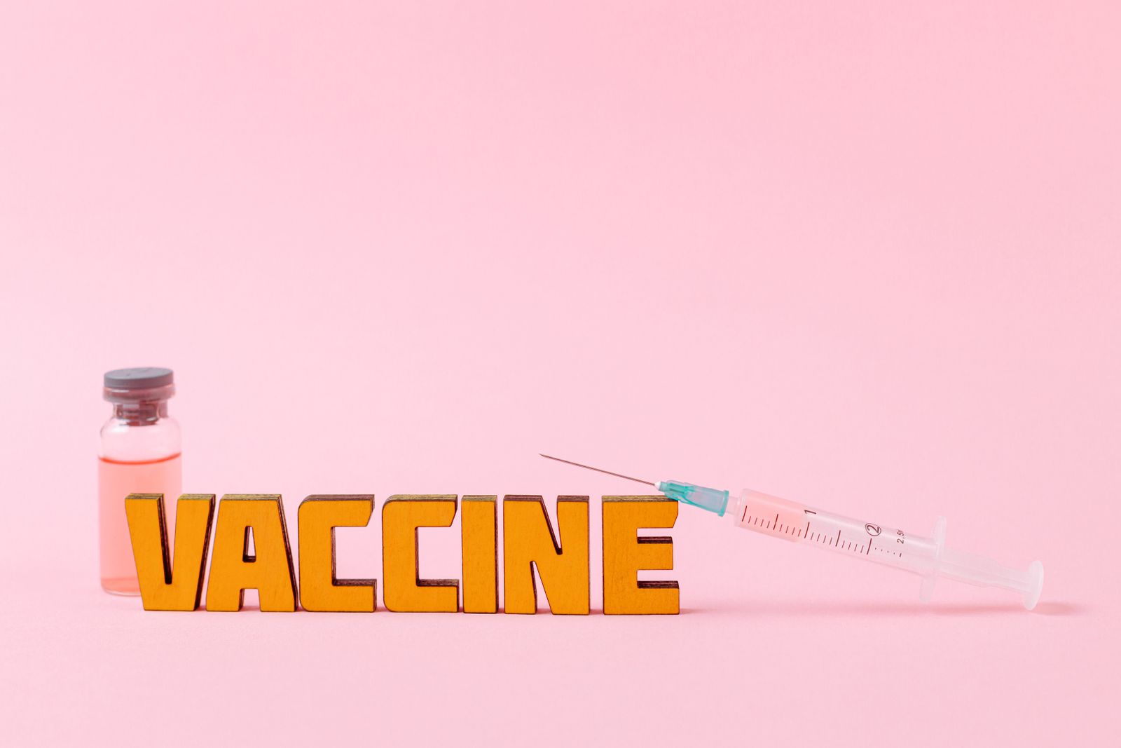 Vaccine vial and syringe